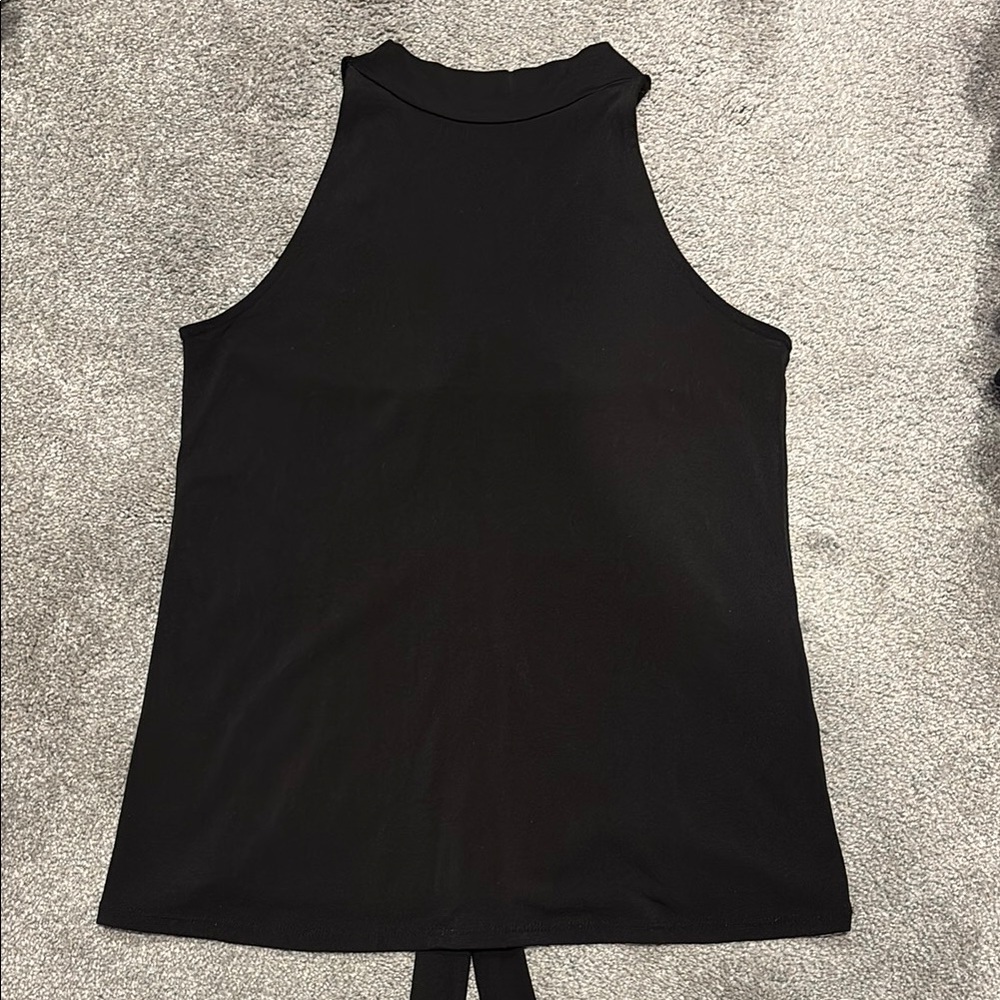 Chic Black Sleeveless Top
